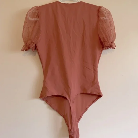 Free People Cap Flutter Sleeve Mauve Bodysuit - Picture 2 of 8
